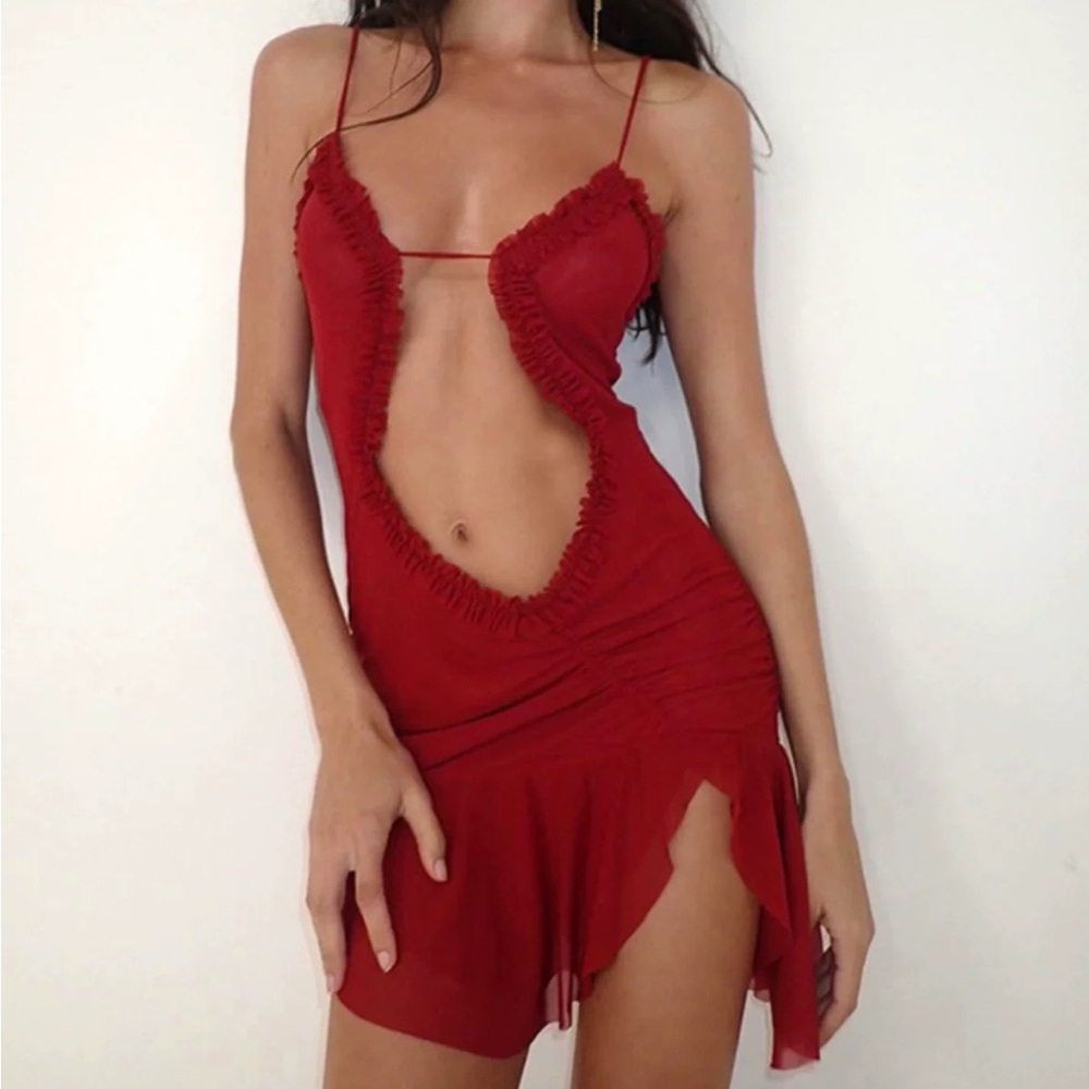 Elegant Red Ruffled Dress